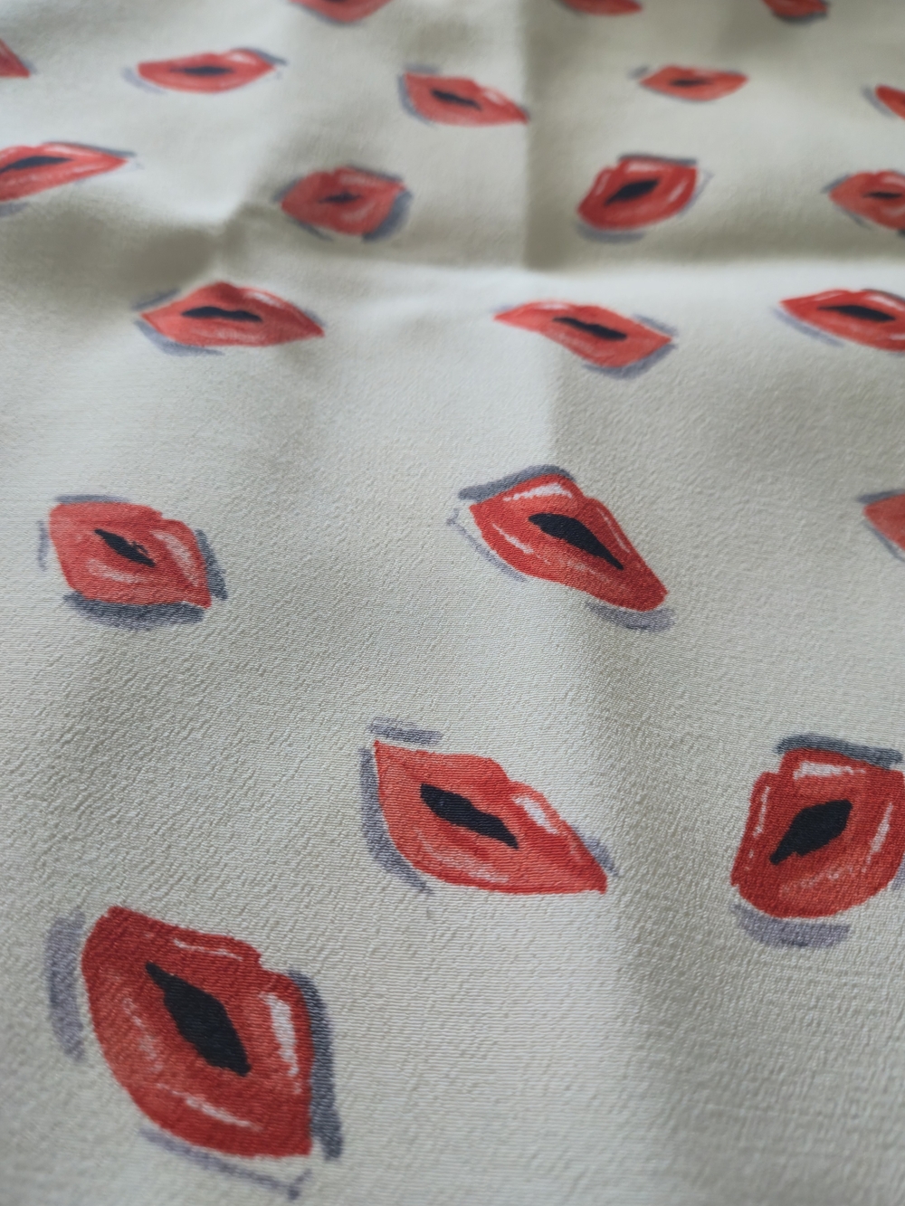 Zara White Mini Skirt with Red Lip Print